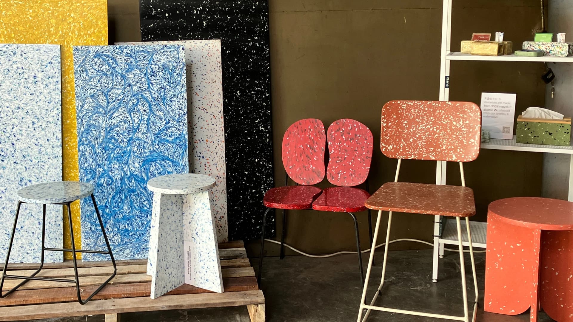 WE PRODUCE HIGH-VALUE RECYCLED MATERIALS